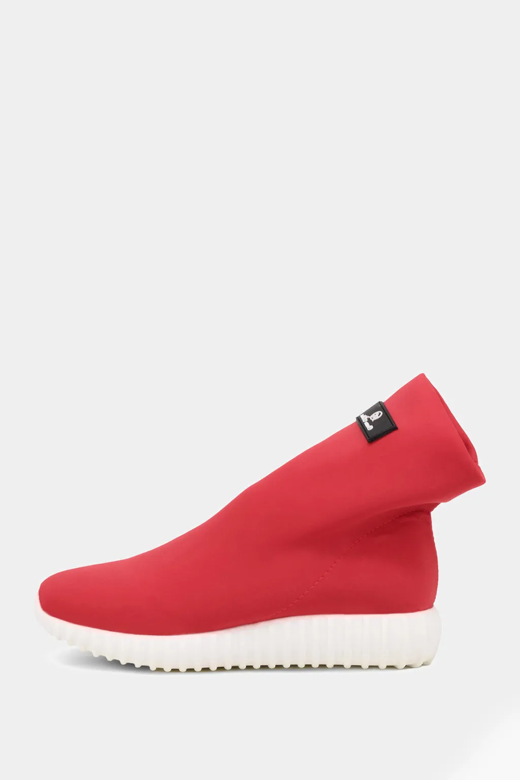 Queen Helena - Sneakers – X18-31