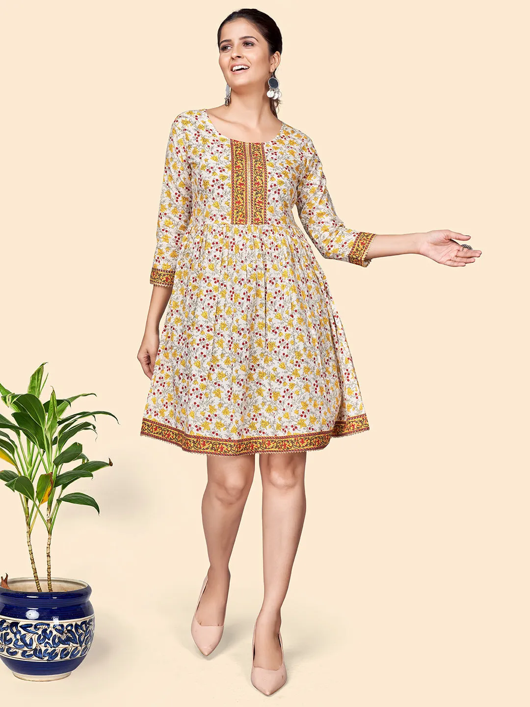 Women'S Floral Print Flared Cotton Yellow Stitched Dress
